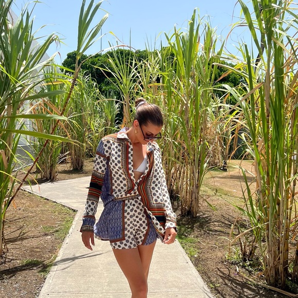 PrettyLittleThing Matching Set - Picture 2 of 2